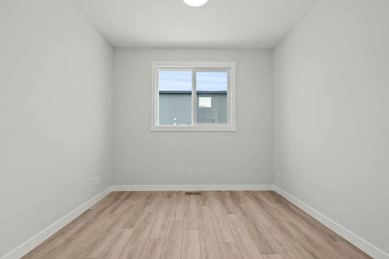 318 Kinniburgh Loop 