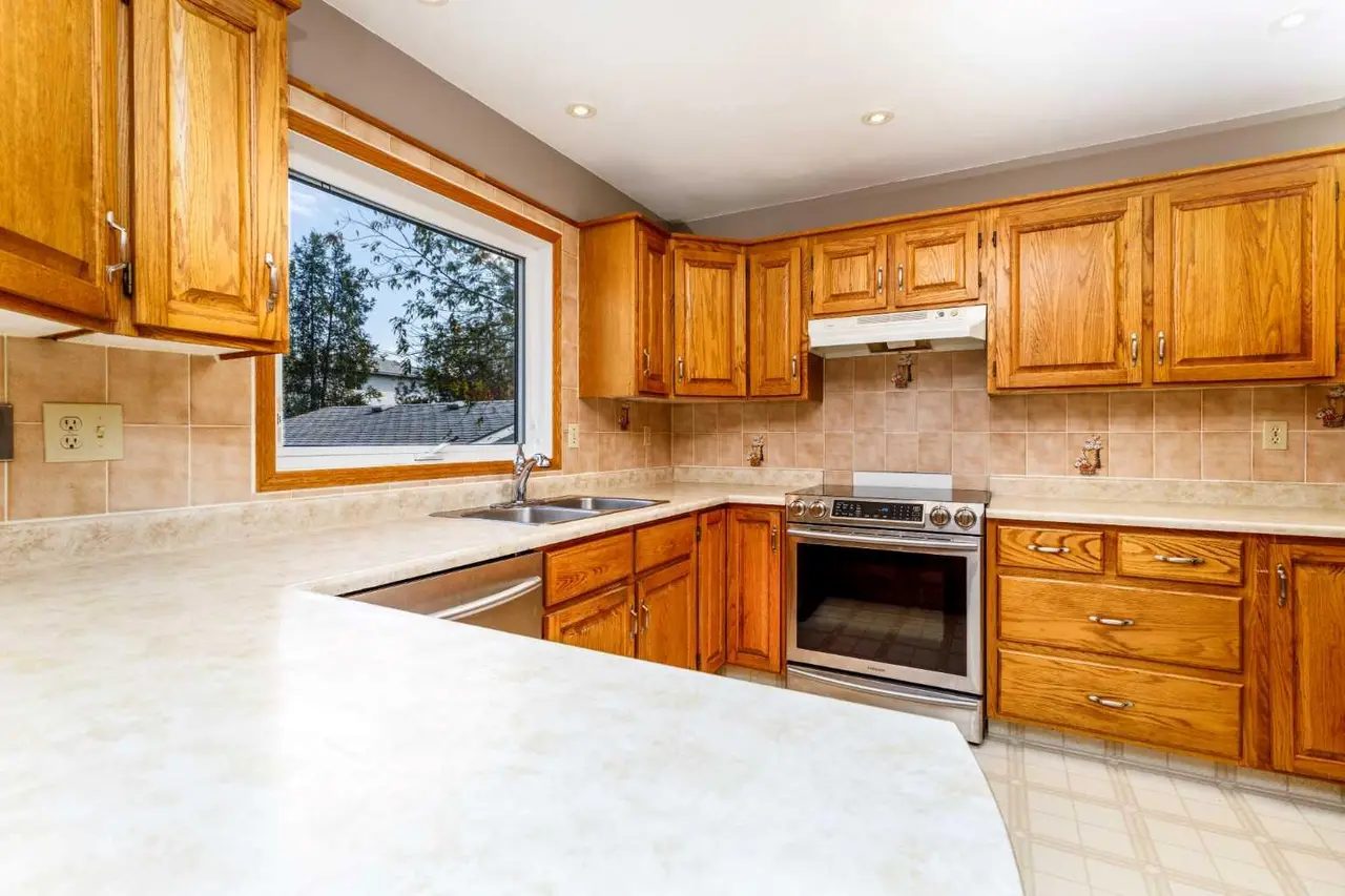 49 Rutledge Crescent 