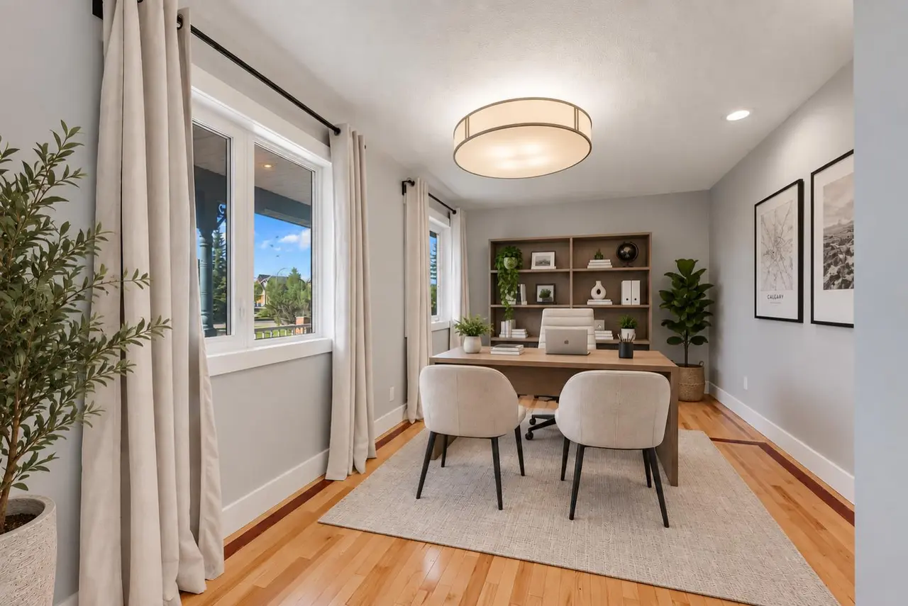 707 East Lakeview Road 