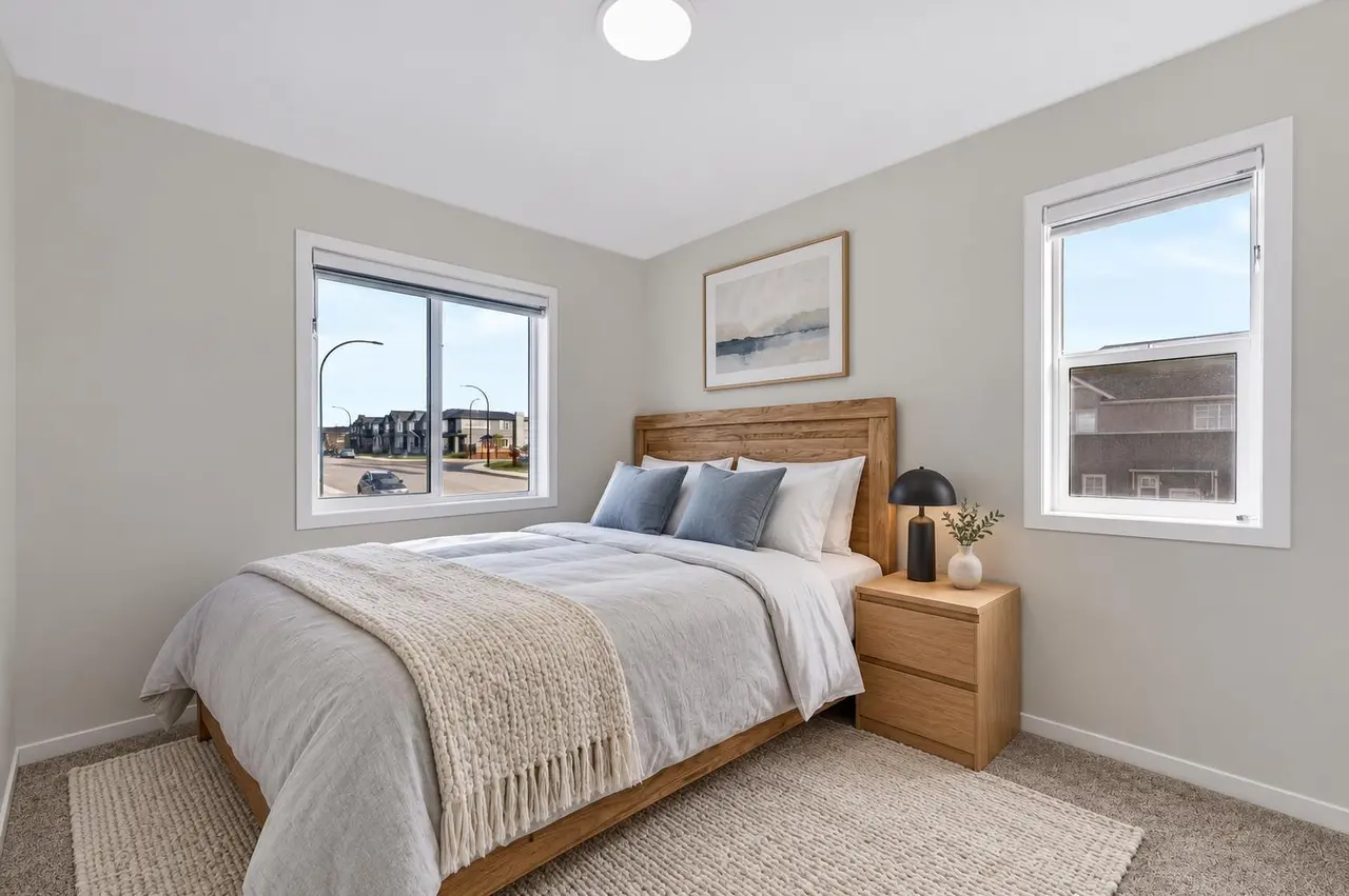 10 Lucas Close NW