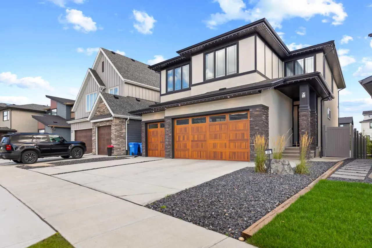 28 Royston Way NW