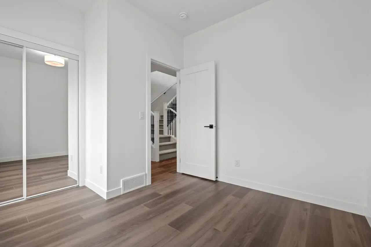 2252 Waterbury Road 
