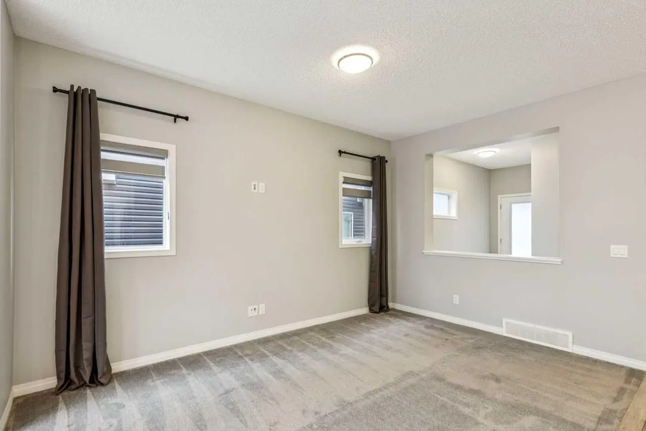 1020 Chinook Gate Heath SW