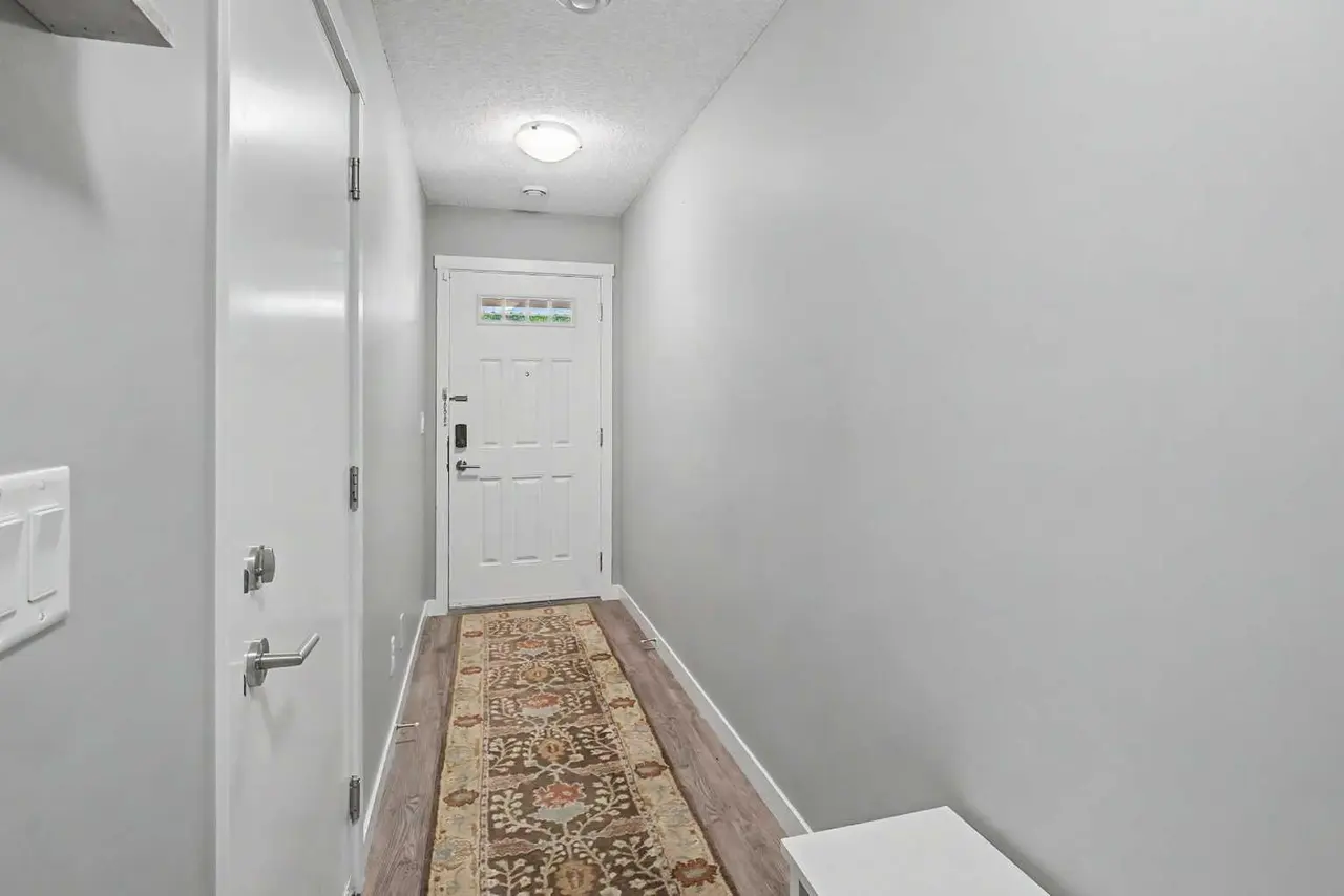 302, 428 Nolan Hill Drive NW