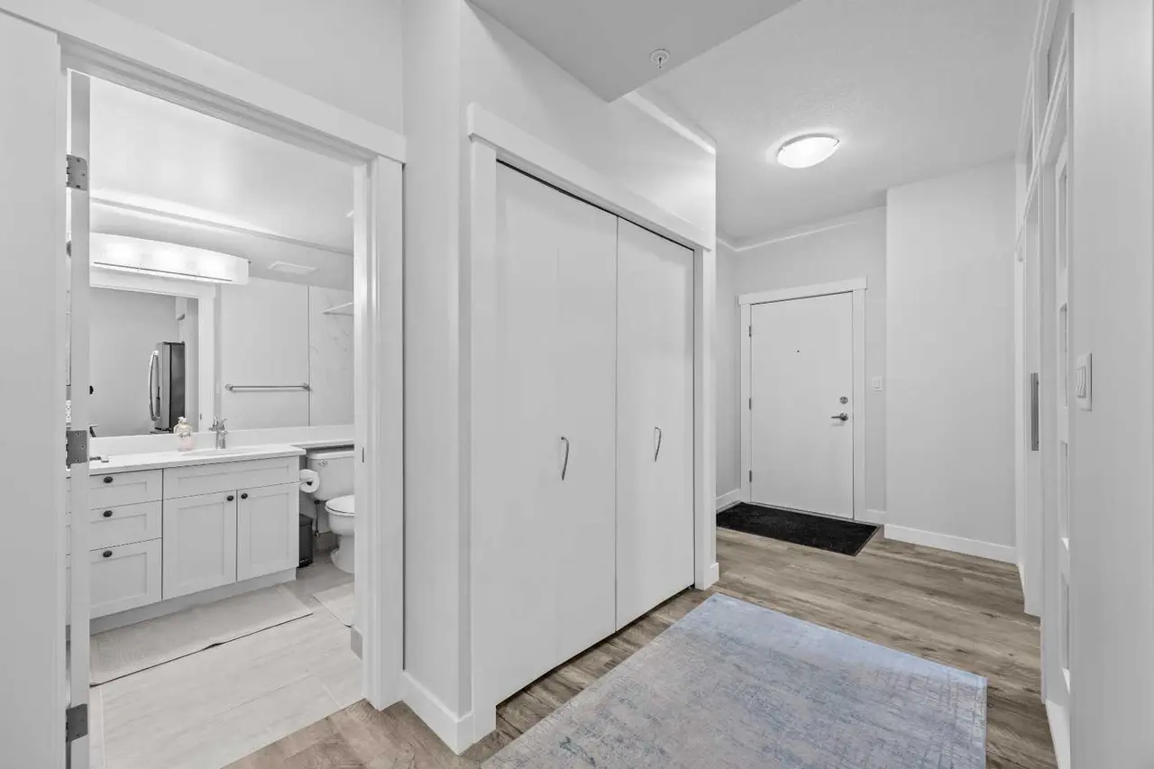 1114, 8710 Horton Road SW