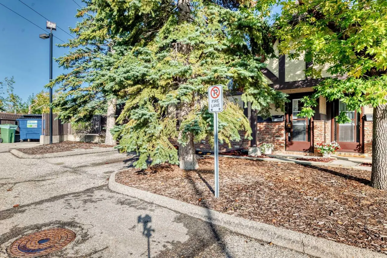 127 Storybook Terrace NW