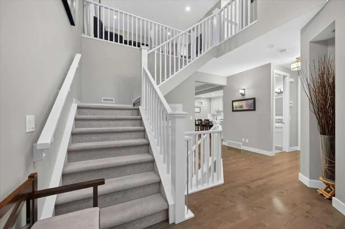 159 Cooperstown Lane SW