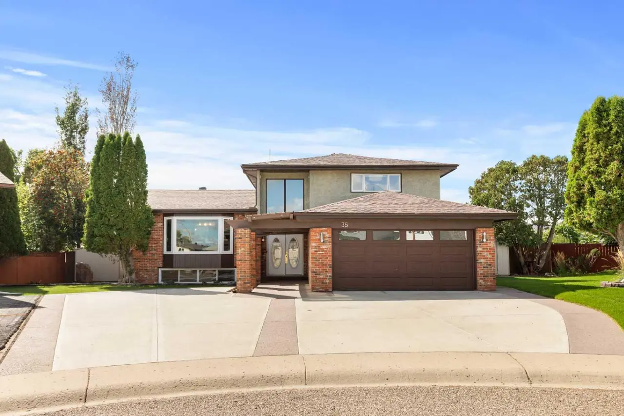 35 Horner Court NE