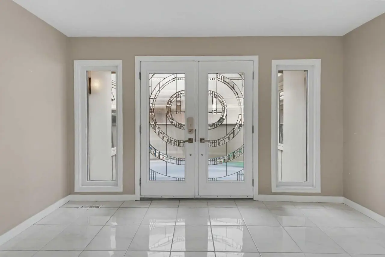 231, 20 Midpark Crescent SE