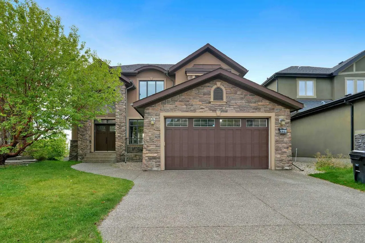 323 Aspen Glen Place SW