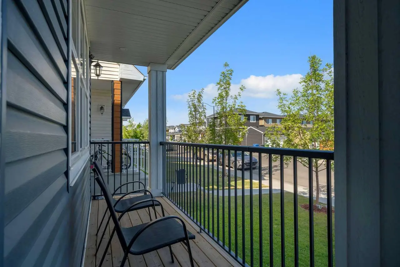 143 Dawson Harbour Hill  