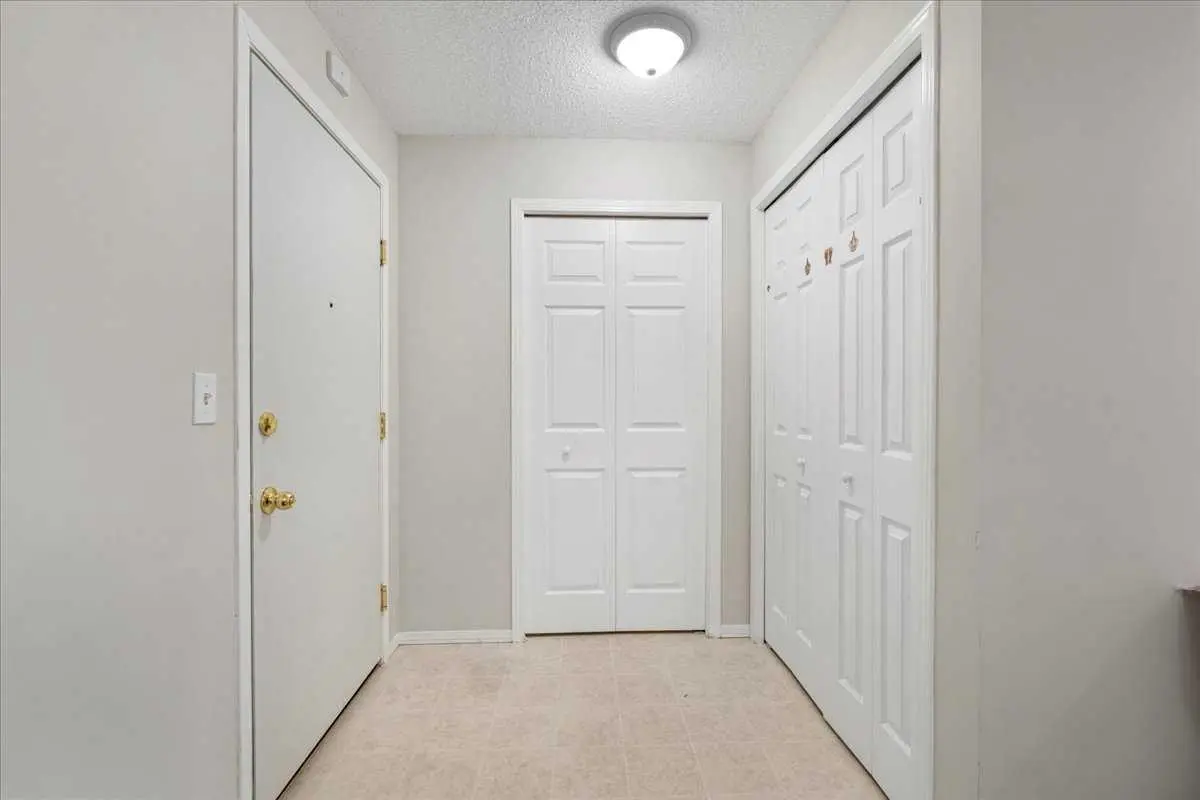 213, 3000 Citadel Meadow Point NW