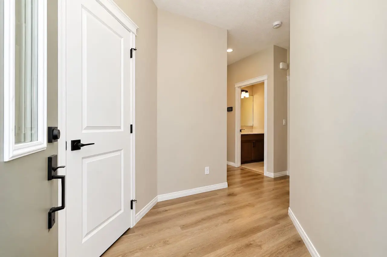 56 Corner Glen Green NE