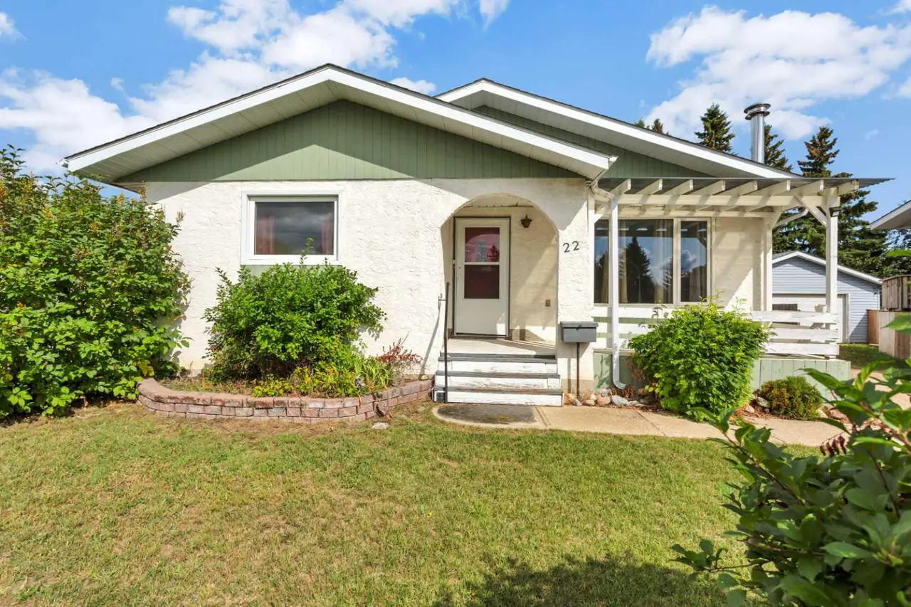 22 Blackstone Avenue 