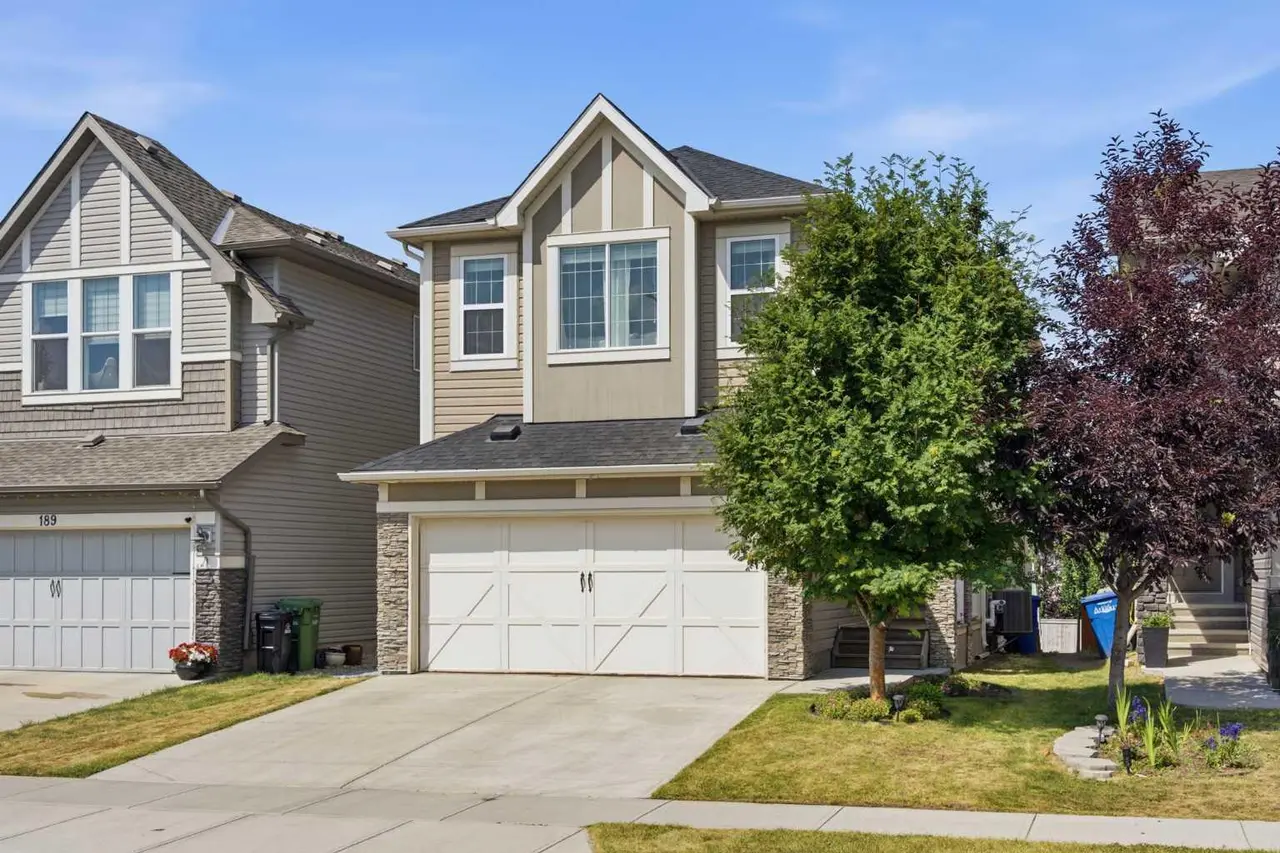 193 Hillcrest Drive SW