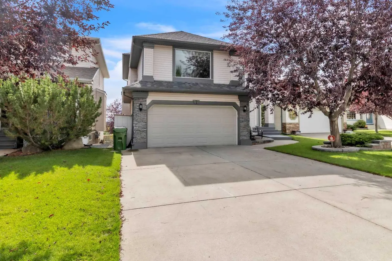 7 Tuscarora Point NW