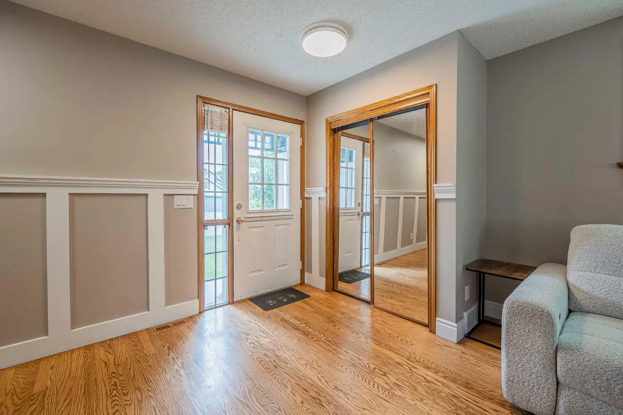 109 Douglas Glen Court SE