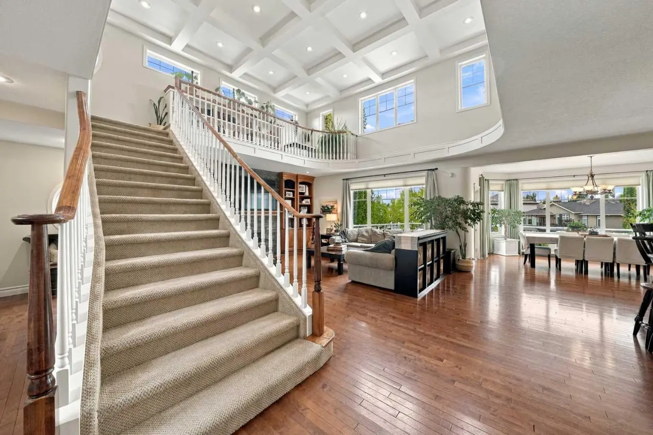 54 Allard Crescent 