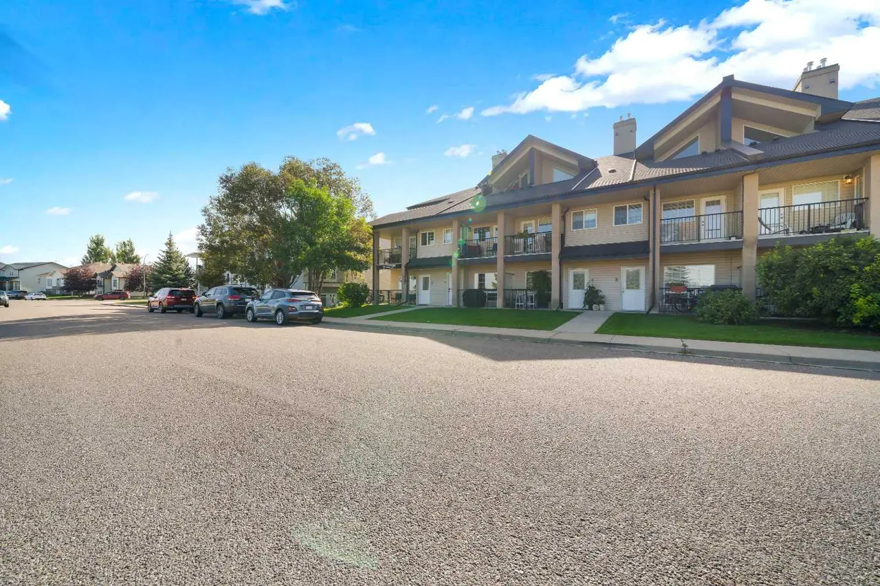 7, 89 Sunrise Way SW