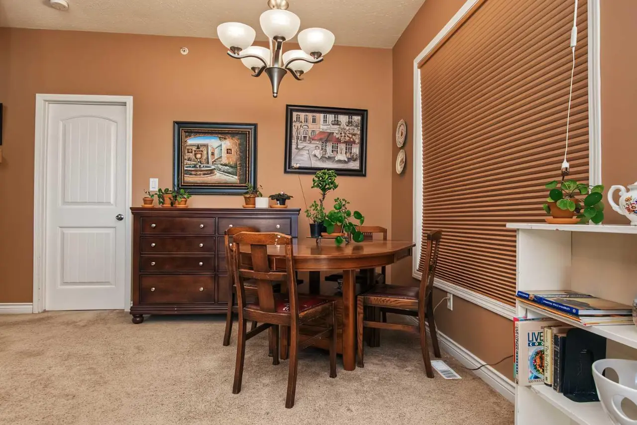 406, 9221 Lakeland Drive 