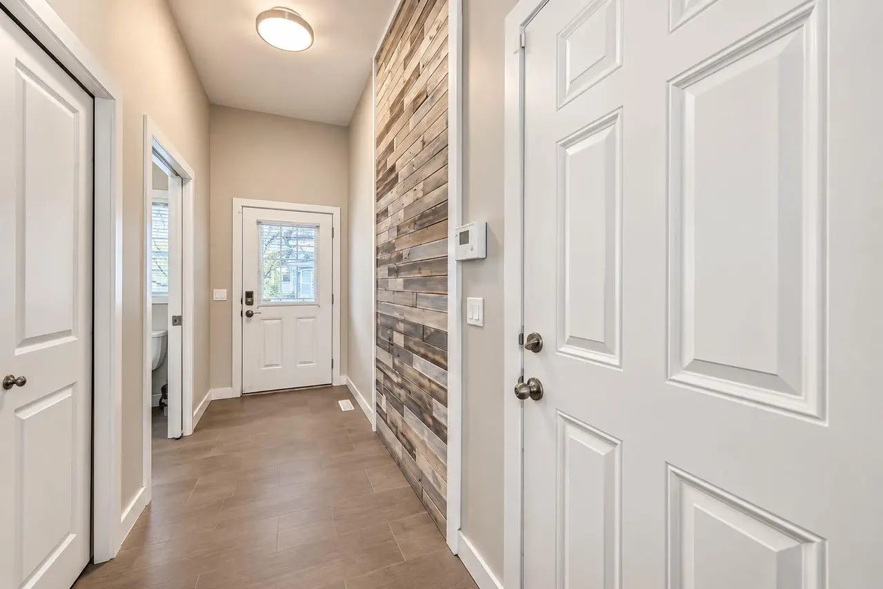 #115, 300 Marina Drive 
