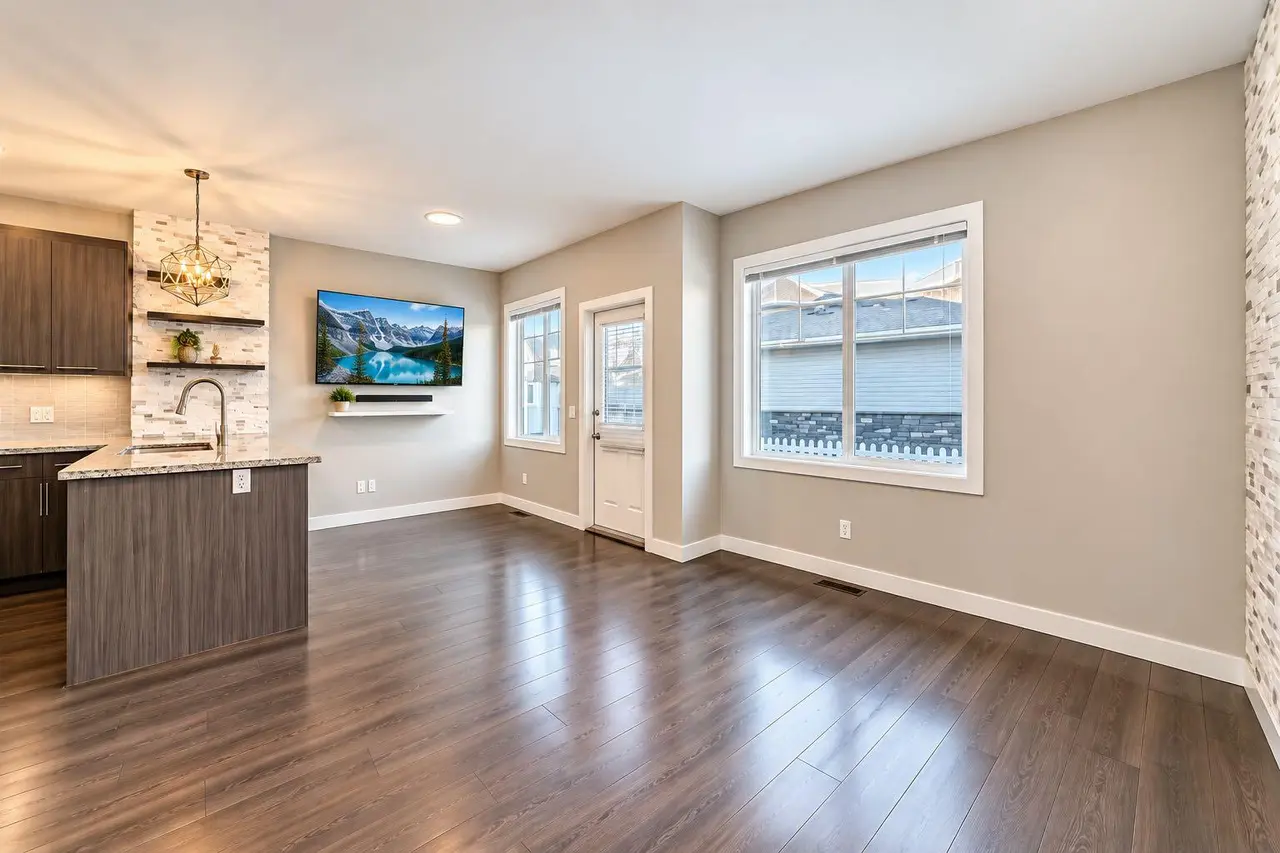 #115, 300 Marina Drive 