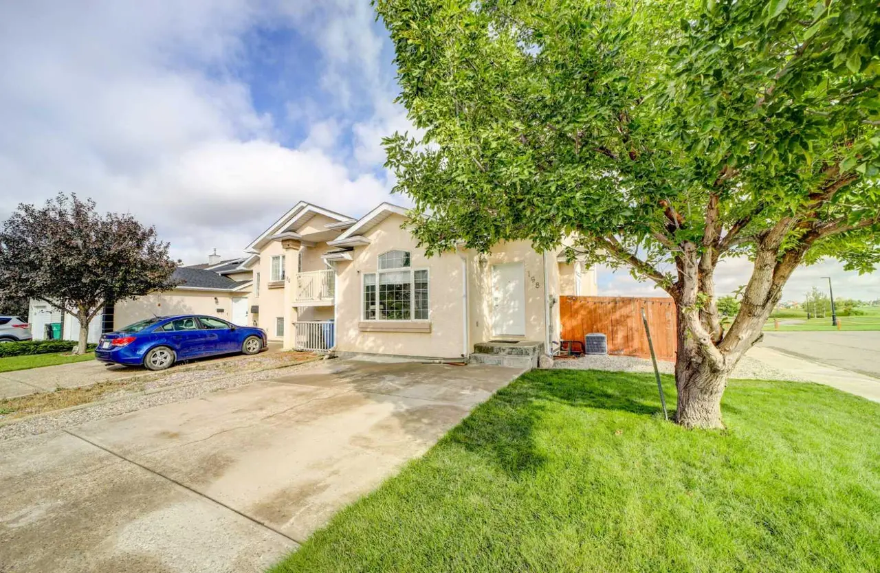 198 Cougar Way N
