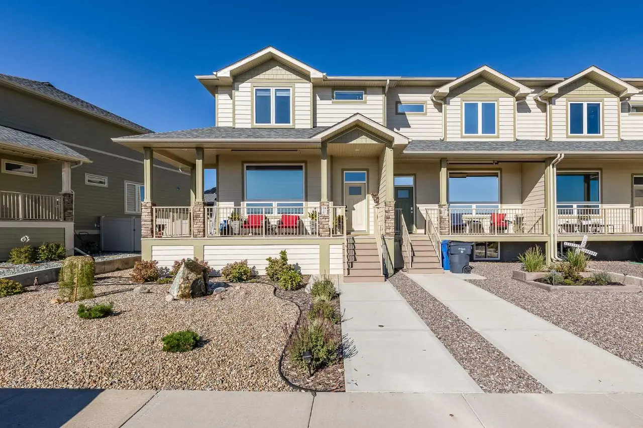 218 Ranchlands Boulevard NE