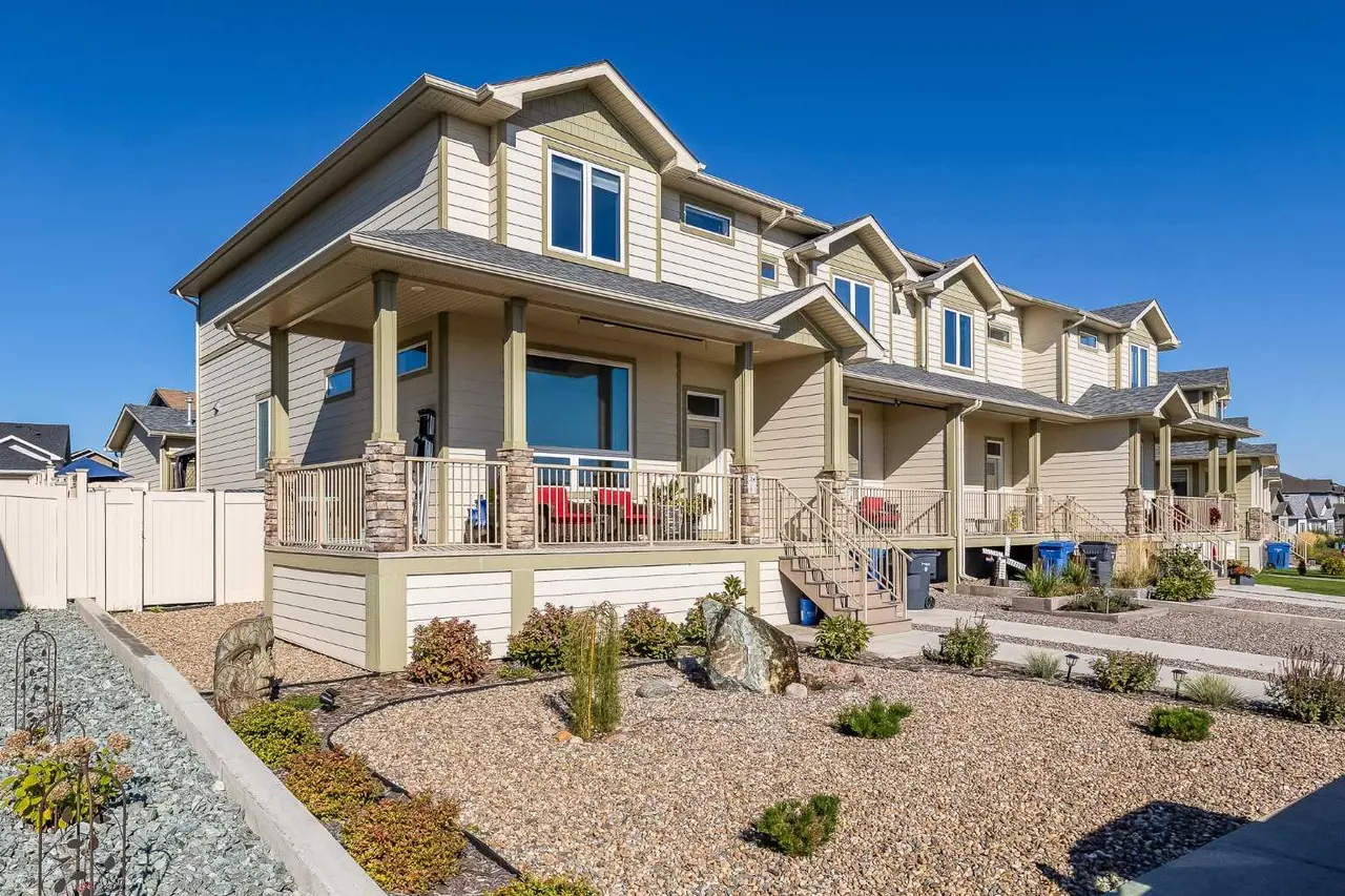 218 Ranchlands Boulevard NE