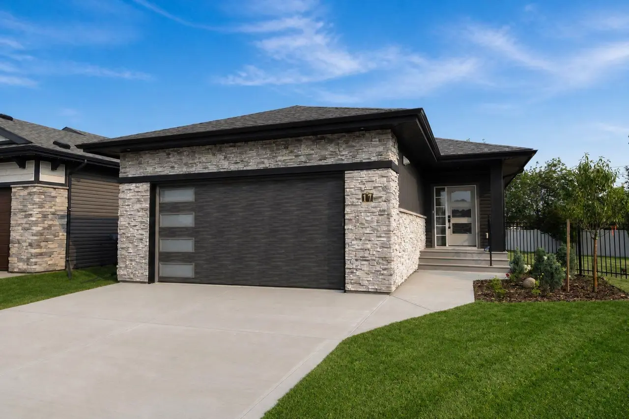 17 Tindale Place 