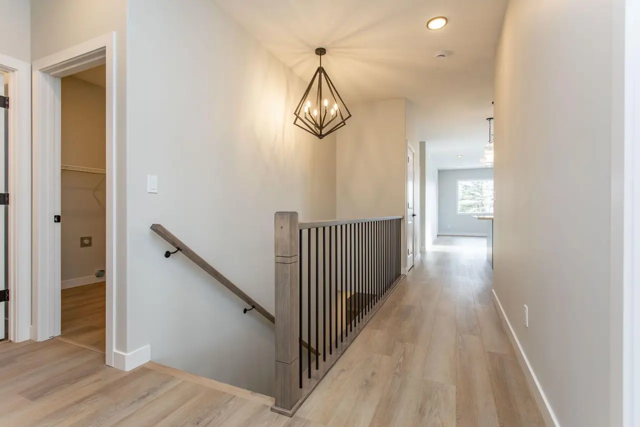 17 Tindale Place 