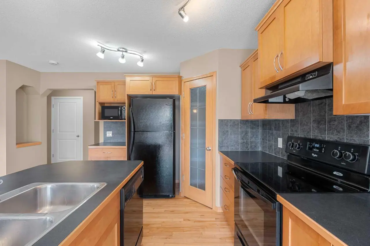15 Cranfield Manor SE