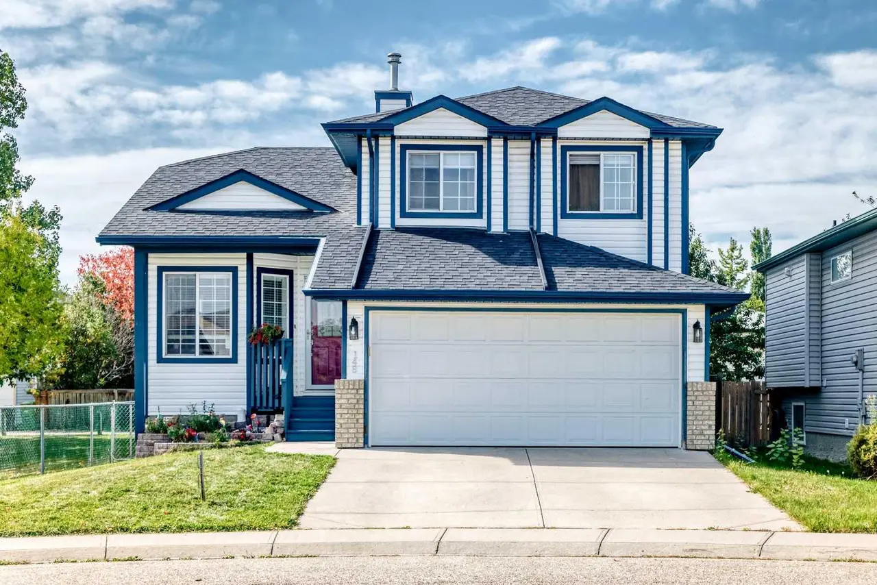 148 Creek Gardens Close NW