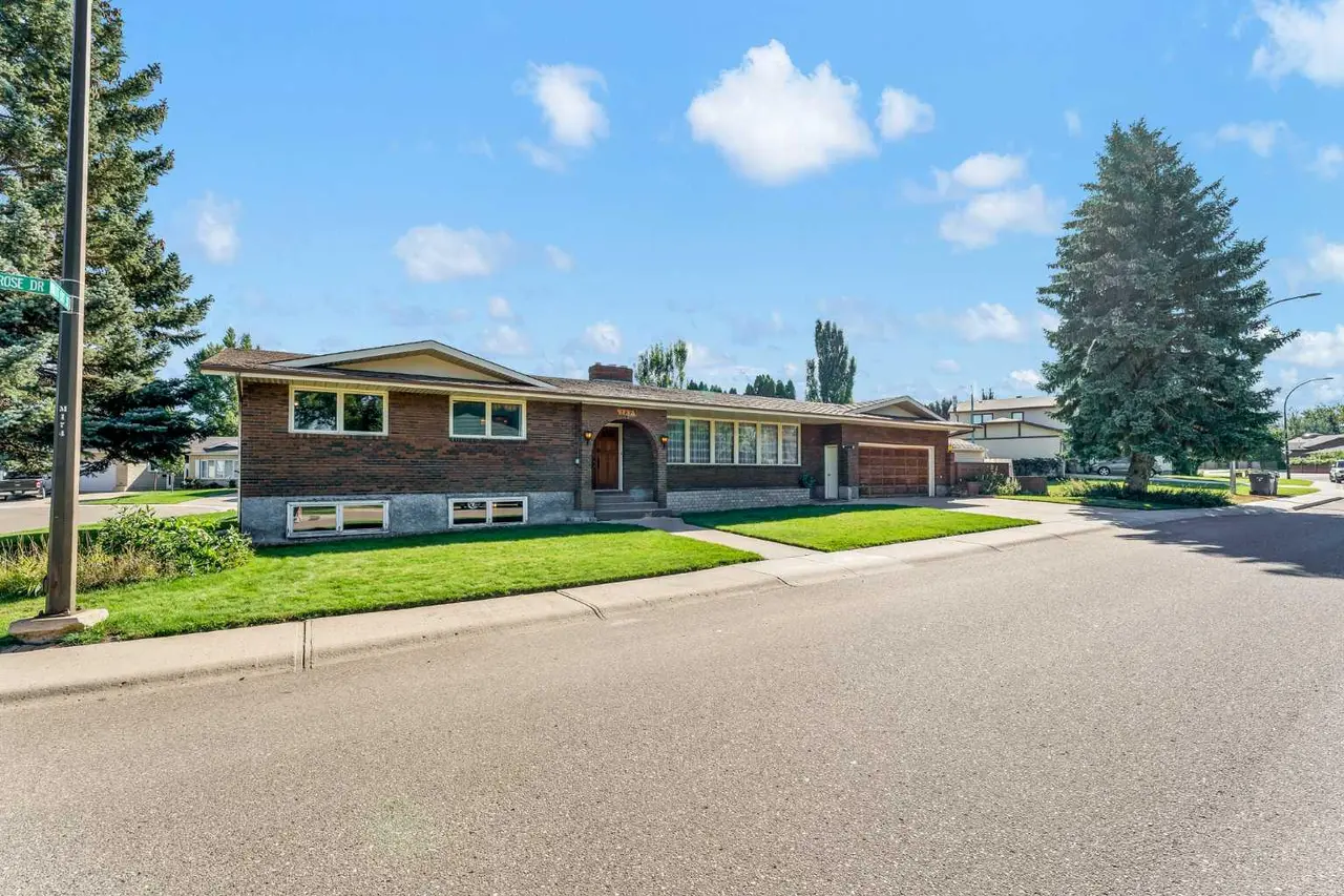 167 Primrose Drive SE