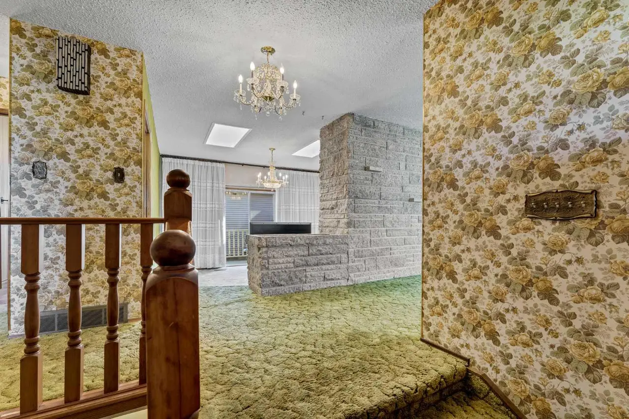 167 Primrose Drive SE