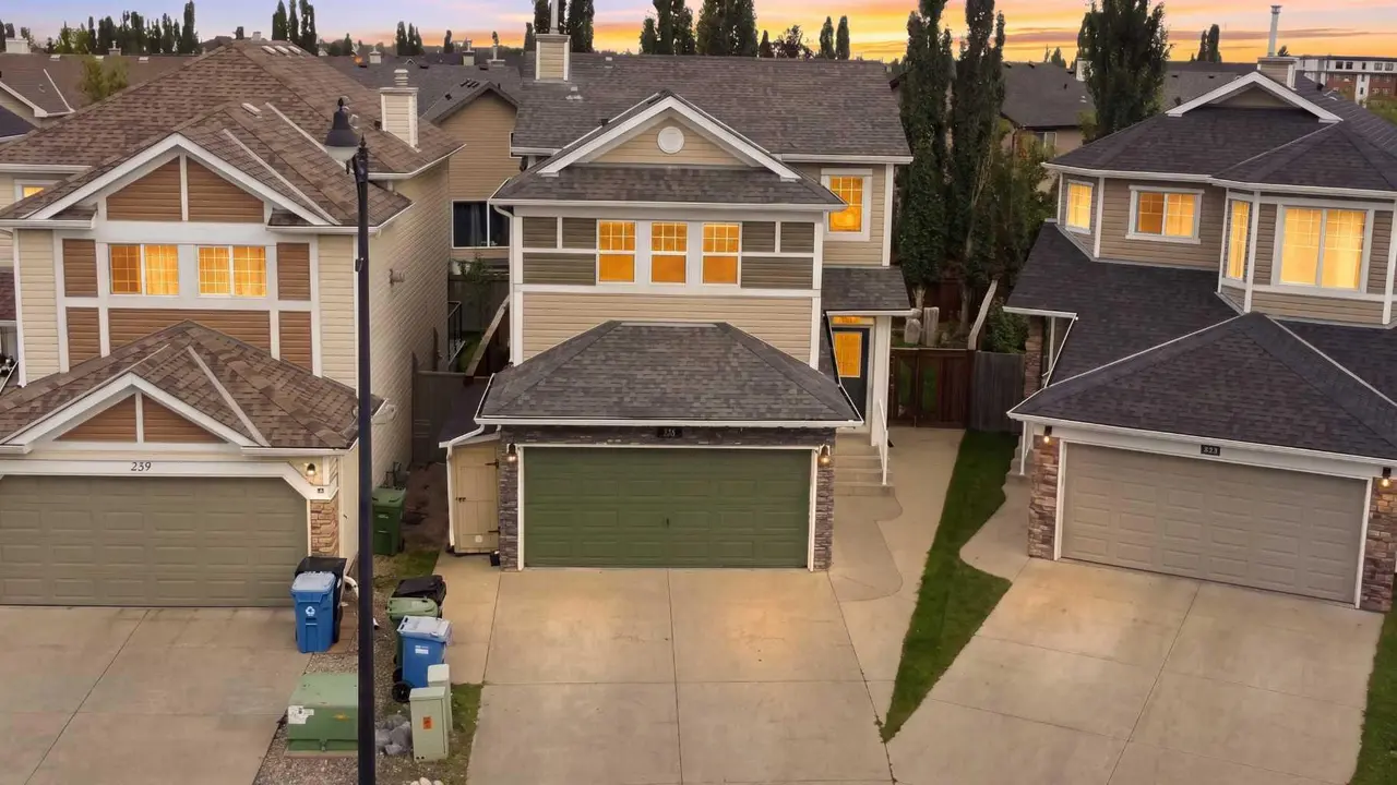 235 Cougar Plateau Way SW