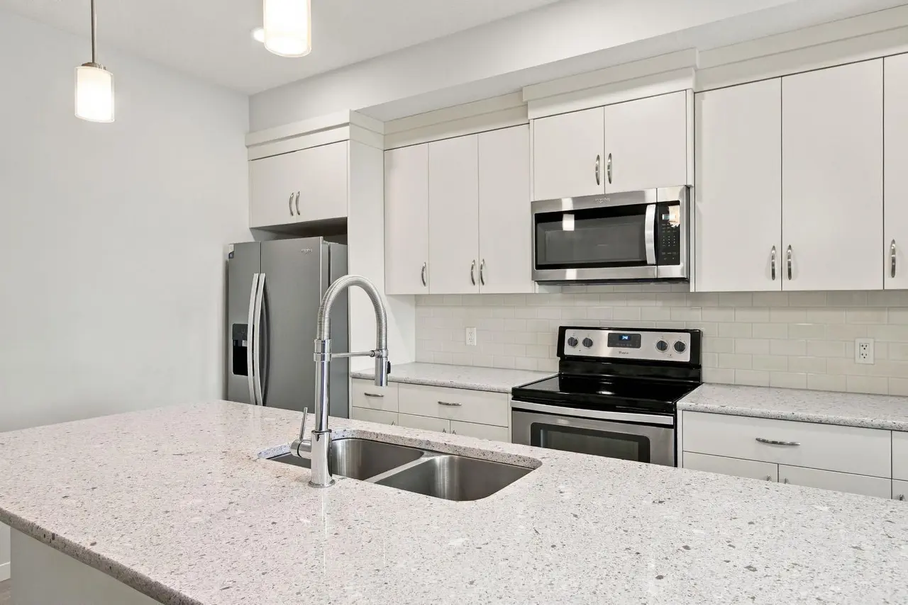 414, 20 Seton Park SE