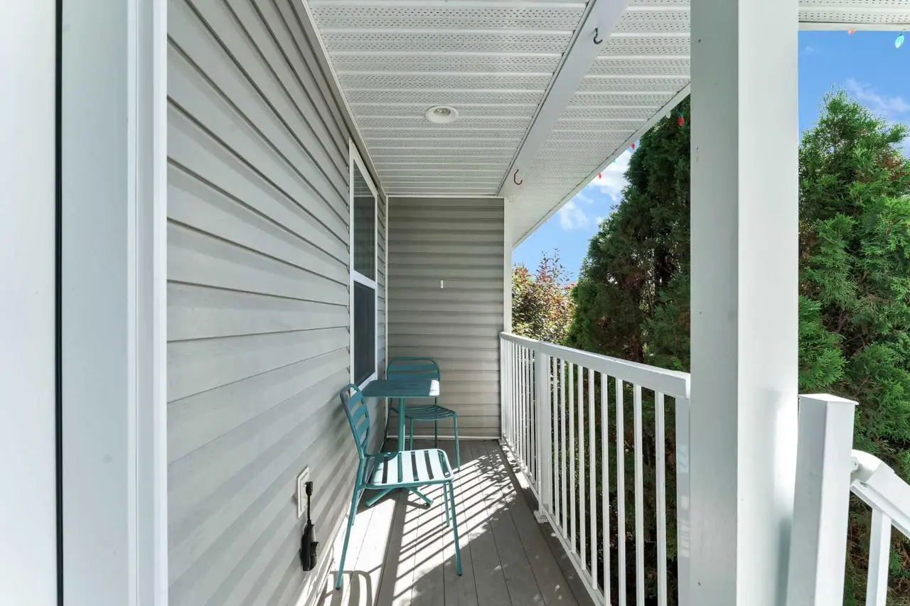 78 Sunset Crescent SW