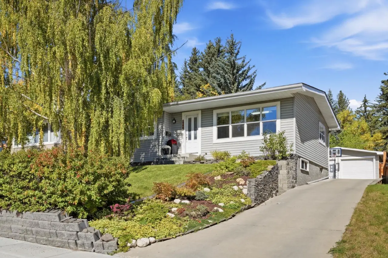 5432 Bannerman Drive NW