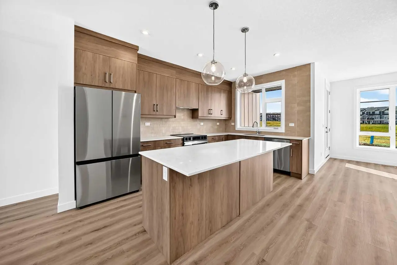 405, 199 Sage Hill Heights NW