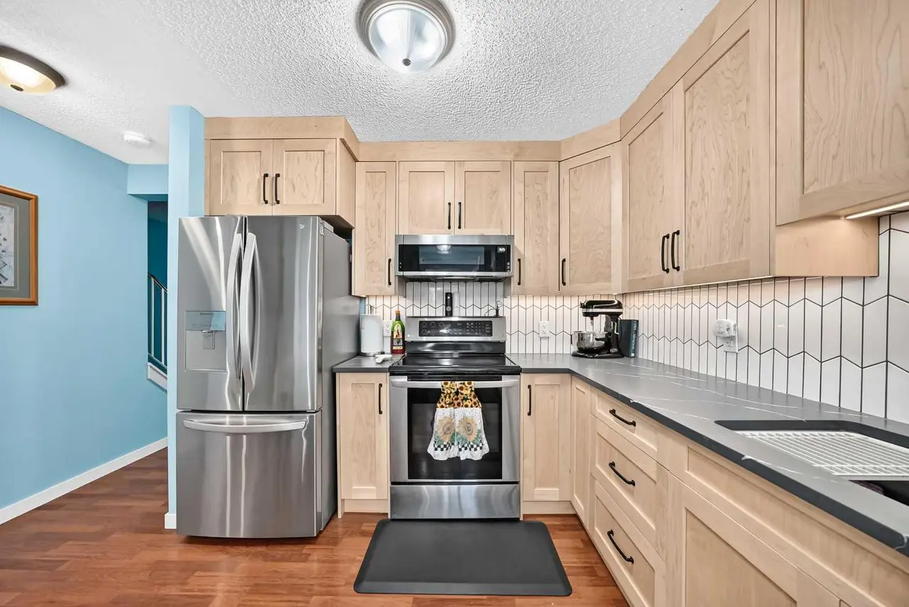 44 McKinley Road SE