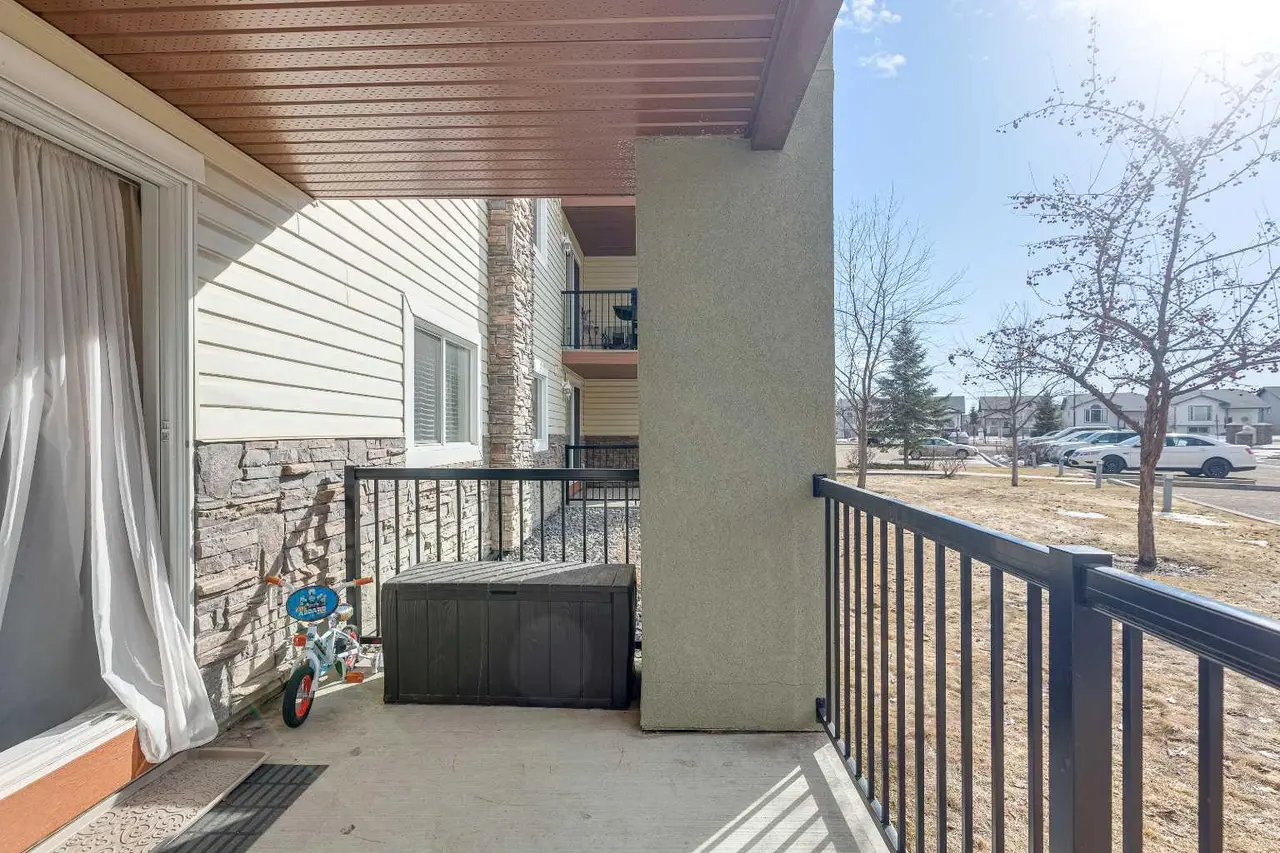 2112, 12B Ironside Street 