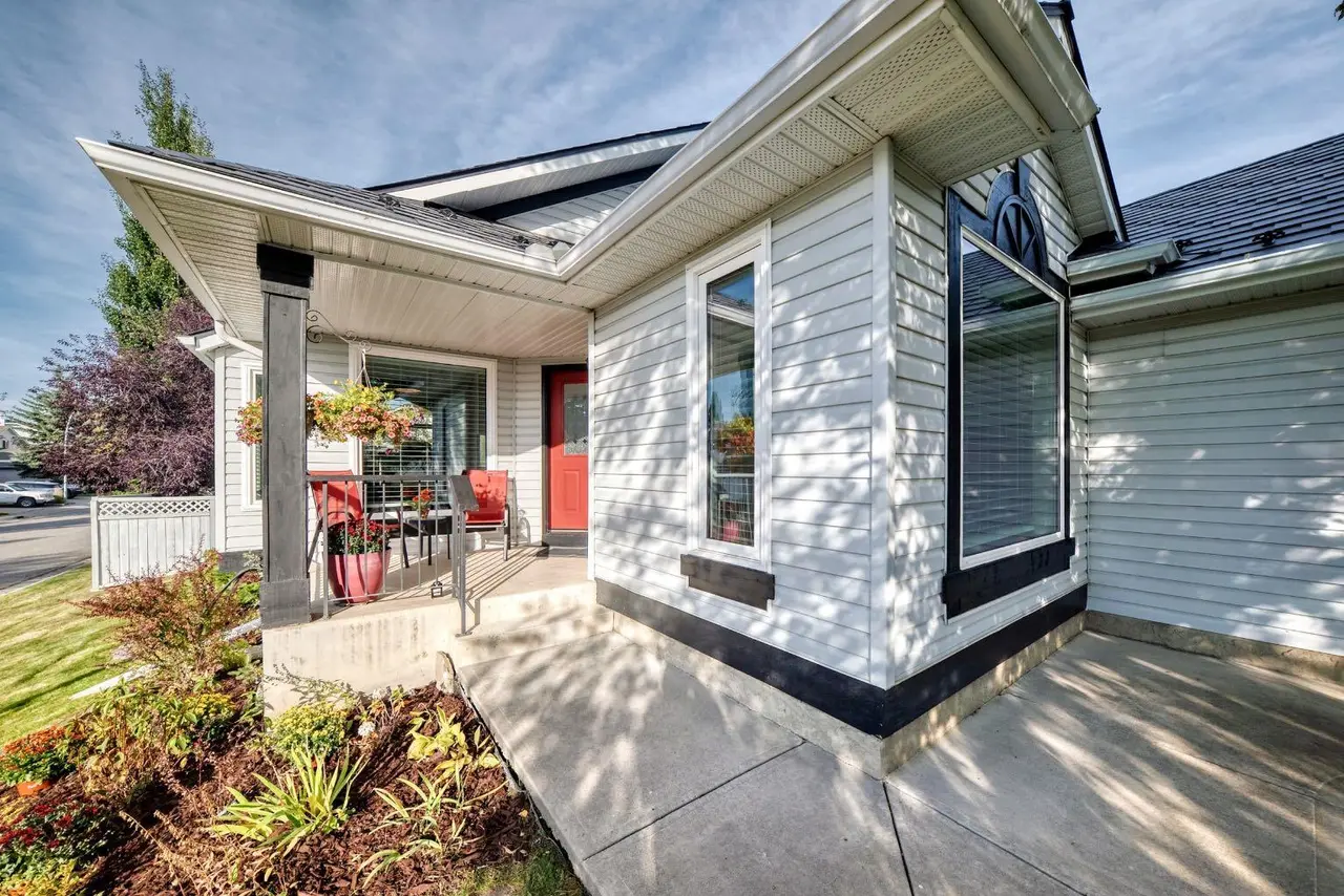 28 Douglasview Rise SE