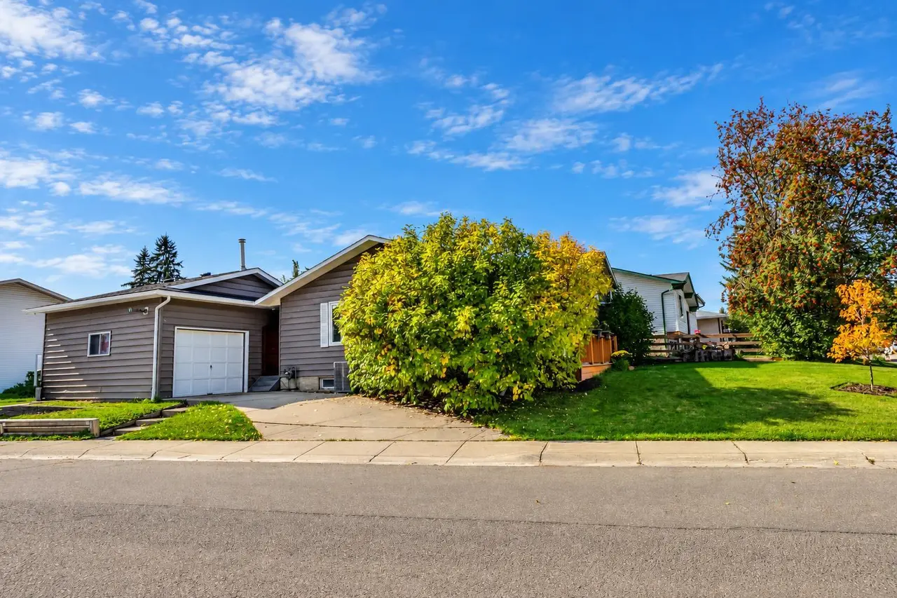 500 Queen Charlotte Road SE