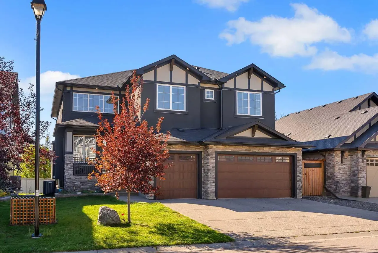 193 Aspenmere Circle 