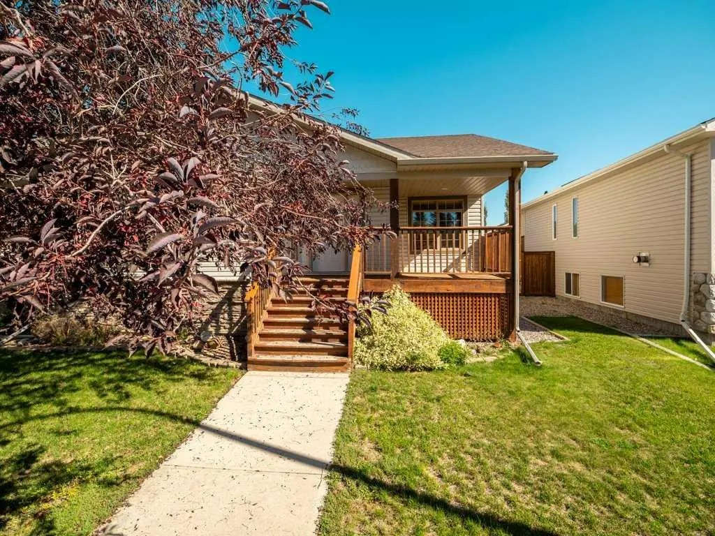 83 Rivergreen Road W