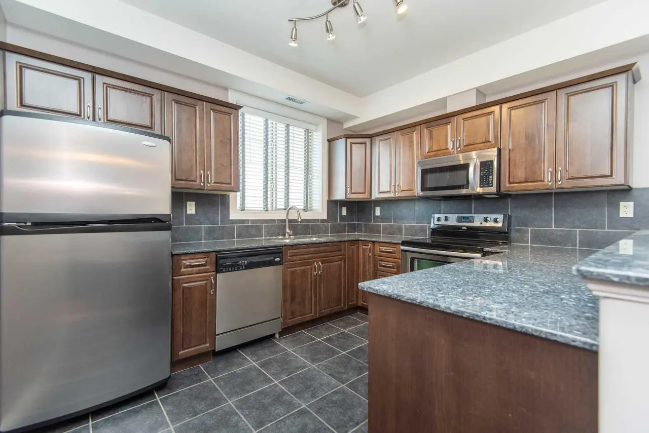 402, 69 Ironstone Drive 