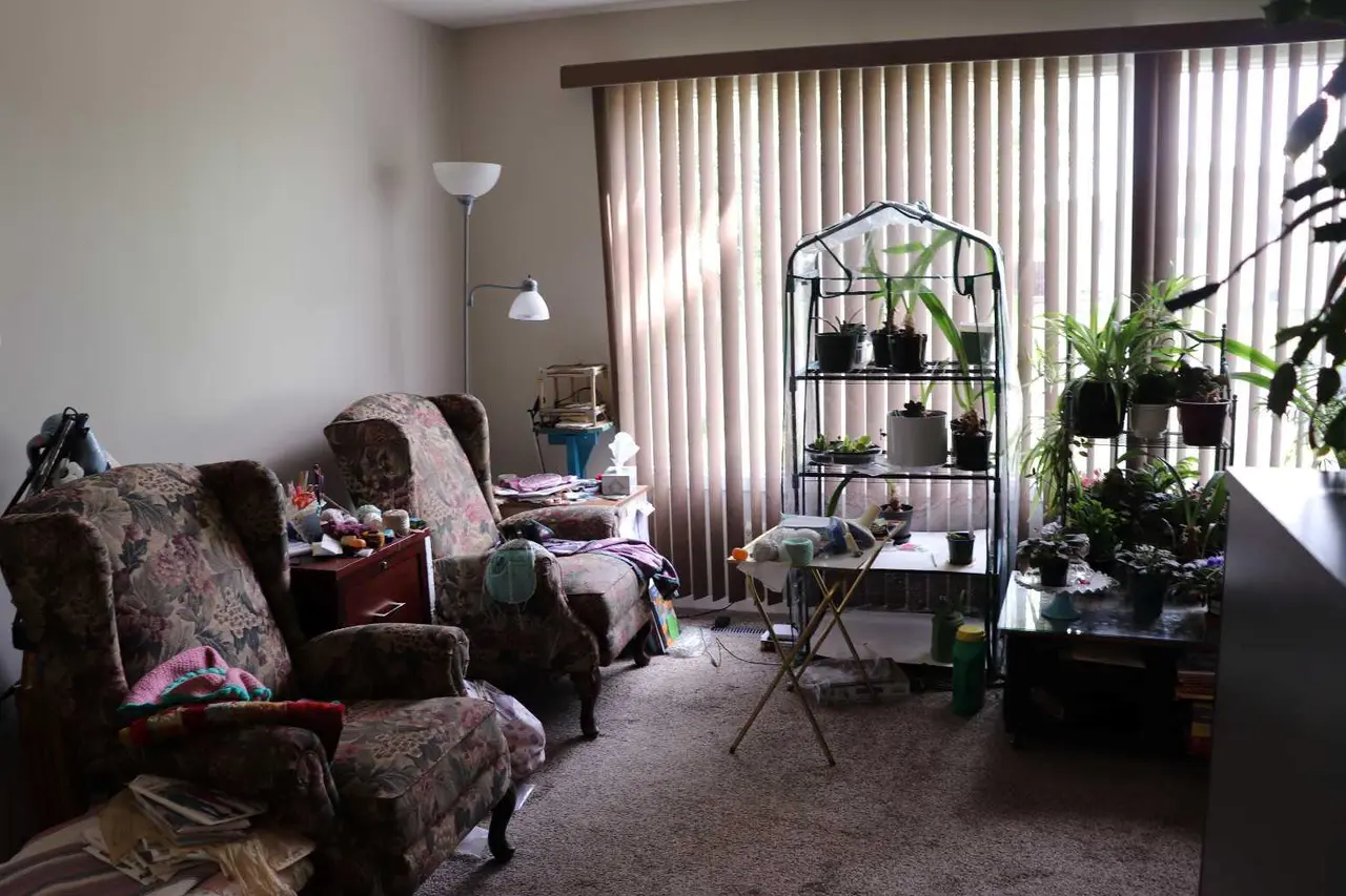 48 Jerry Potts Boulevard W