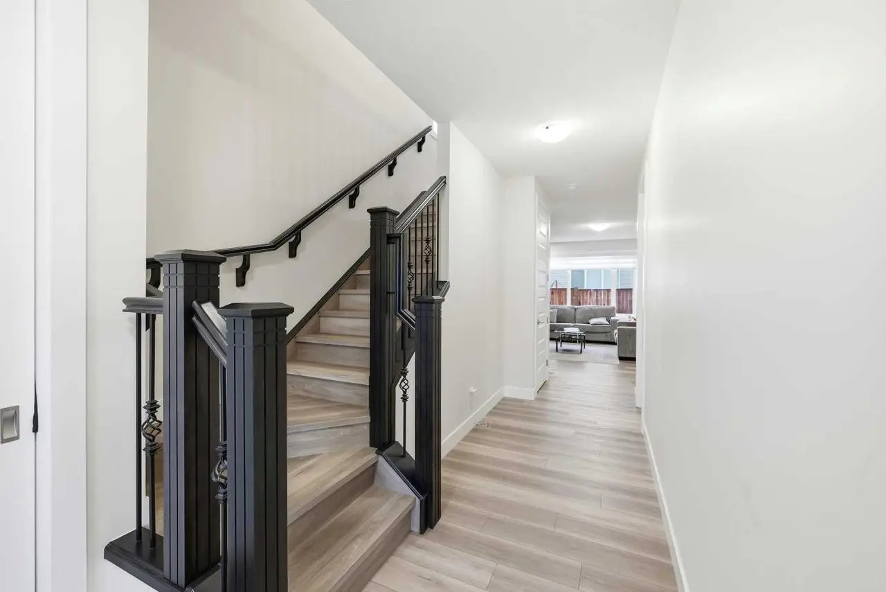 228 Carringham Road NW