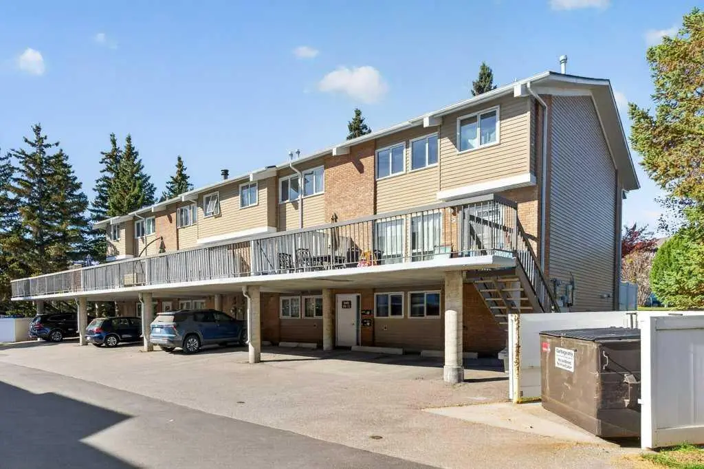 71, 116 Silver Crest Drive NW